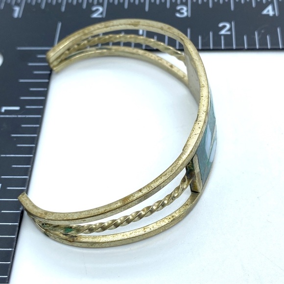 Vintage Alpaca Mexico Mother-of-Pearl Floral Inlay Cuff Bracelet - Picture 6 of 11